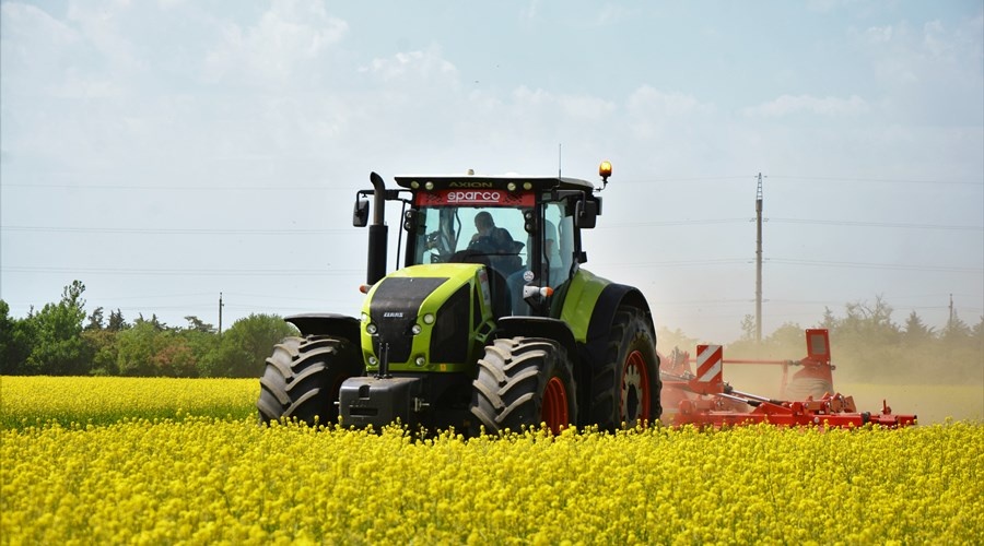 Крым получит в этом году более 130 единиц новой сельхозтехники 