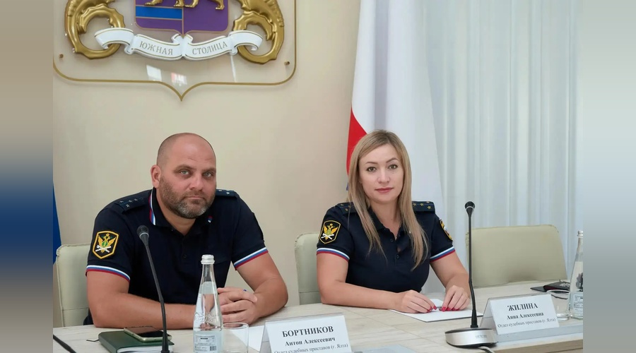 В Ялте 27 горожан получили бесплатные правовые консультации