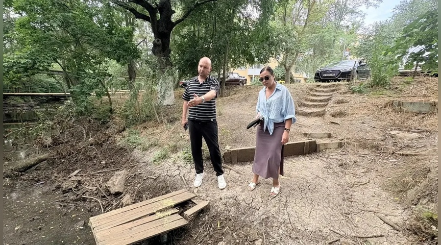 В Керчи проверят законность перекрытия русла реки Мелек-Чесме камнями