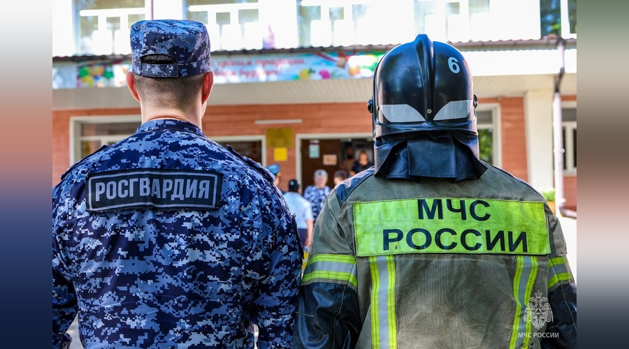 Педагоги крымских школ отработали действия при ЧС и атаках БПЛА
