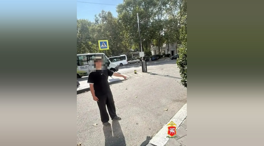 20-летний мужчина угнал мопед после отказа прокатиться