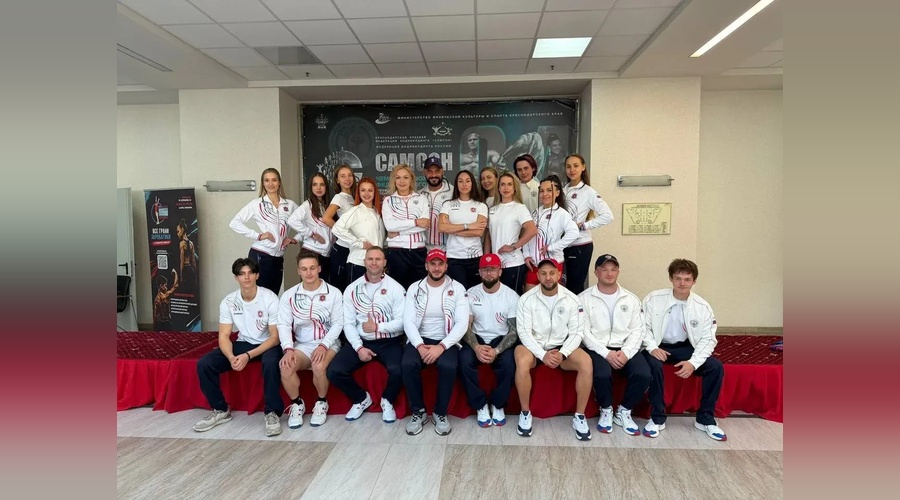 Сборная Крыма завоевала 23 медали на чемпионате ЮФО по бодибилдингу