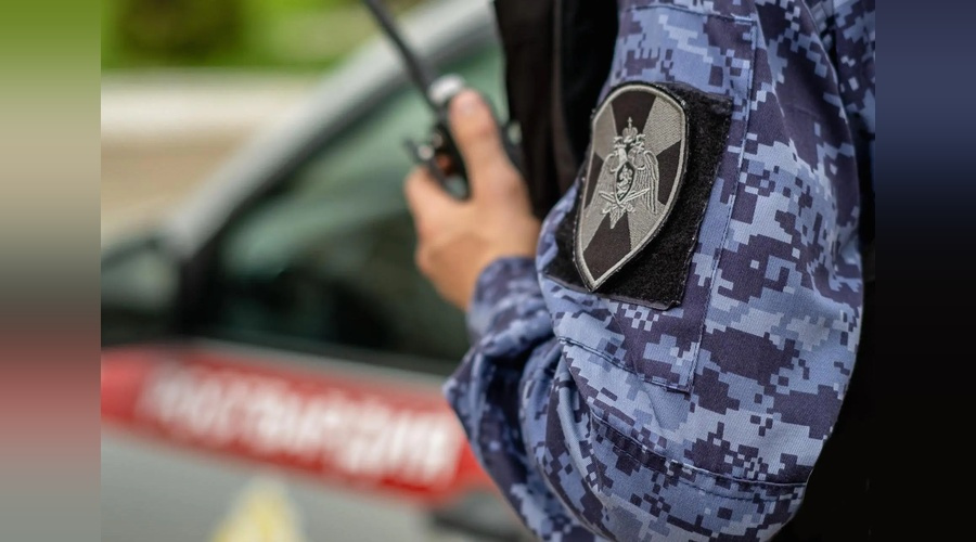 Росгвардейцы задержали супругов за воровство в гипермаркете