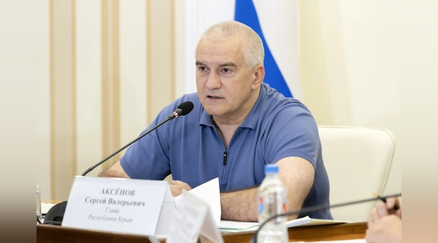Сергей Аксёнов поручил разобраться с жалобами крымчан на работу управляющих компаний