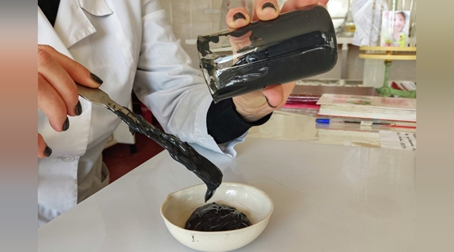 Крым готовится отметить столетие добычи сакской лечебной грязи