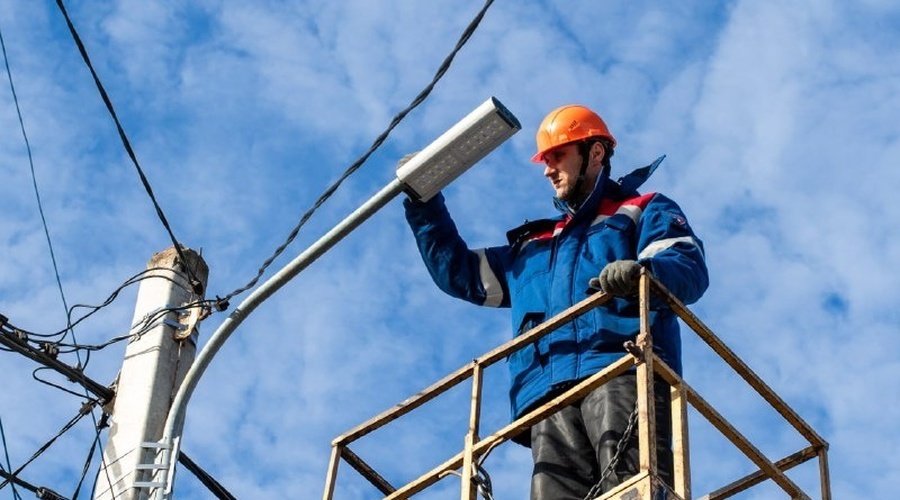 В Симферополе расширяют сеть уличного освещения