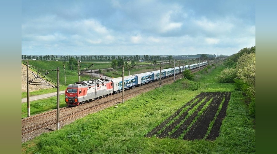 Поезд «Таврия»  возвращается на маршрут Таганрог - Симферополь