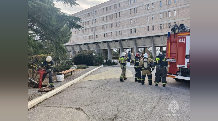 Пожарные службы провели учения в санатории «Южнобережный»