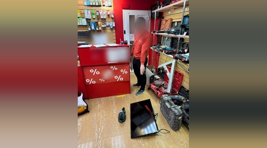 В Евпатории раскрыта серия краж из шиномонтажной мастерской