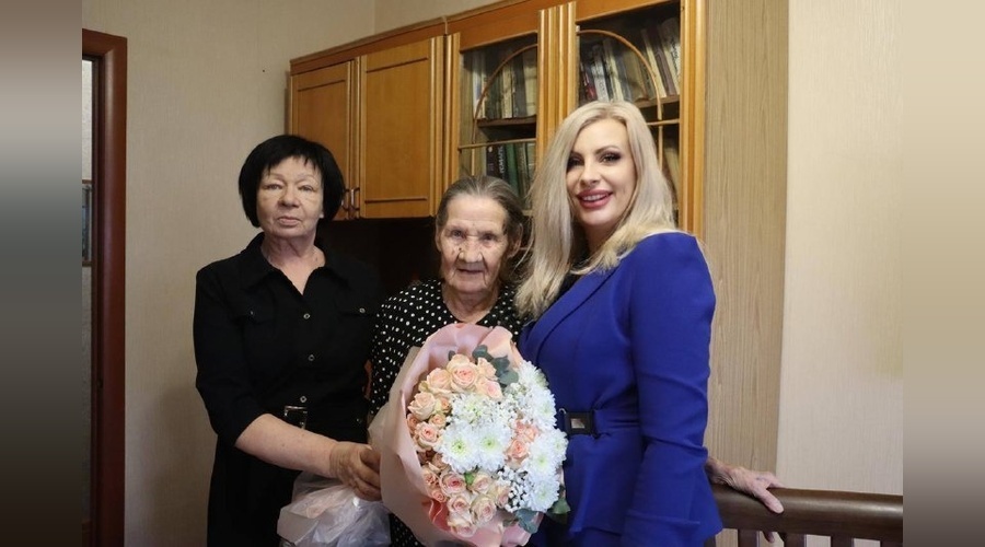 Керченская долгожительница Валентина Филиппова отпраздновала вековой юбилей