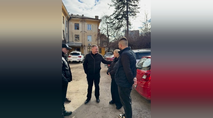 Симферопольская администрация проверила весеннюю уборку города