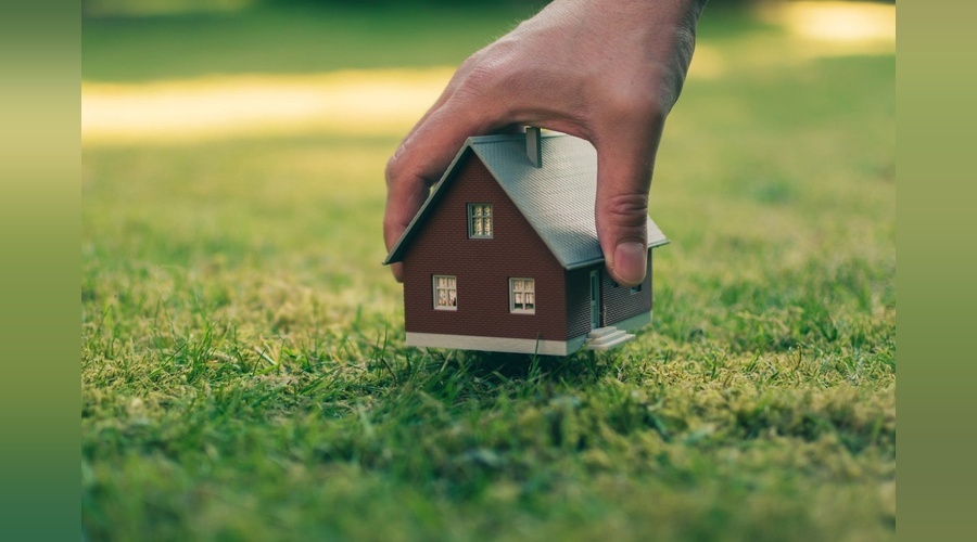 Крымчанам напомнили о сроках бесплатного оформления земли под домами