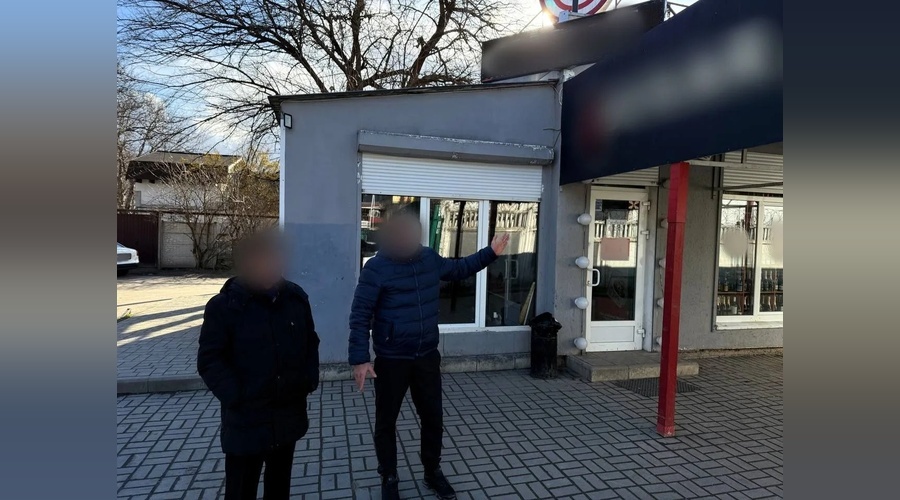 В Симферополе задержан мужчина по подозрению в краже телефона из бара