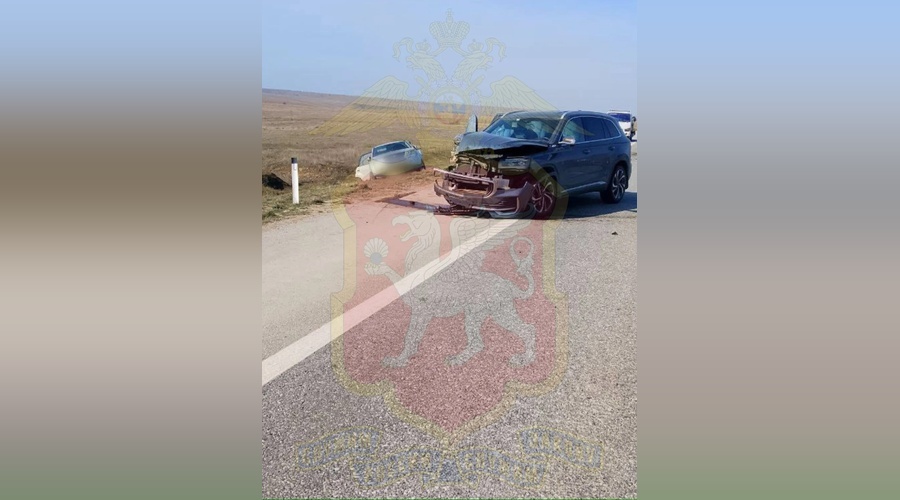 На трассе Симферополь - Евпатория в ДТП пострадали три человека