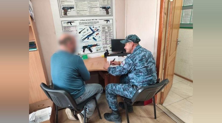 Феодосийца отправили под арест за неуплату штрафов за ложные вызовы