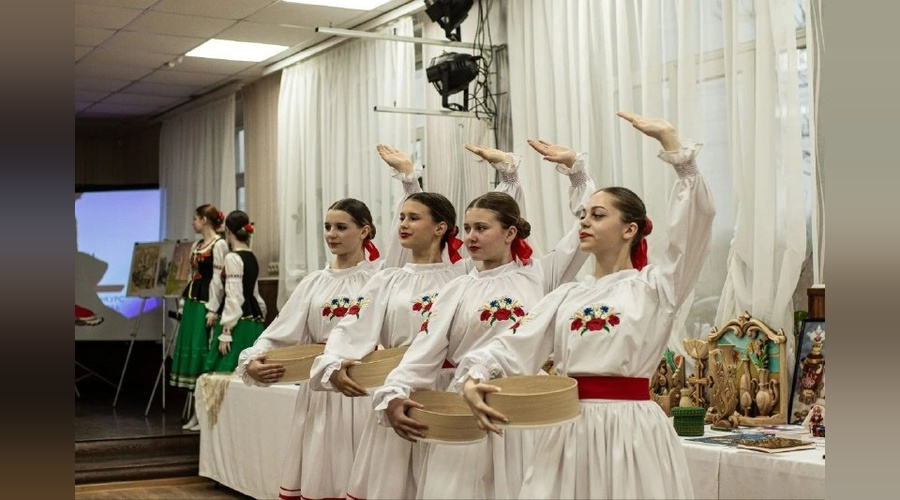 В Симферополе прошёл Всекрымский смотр-конкурс «Ступени мастерства»