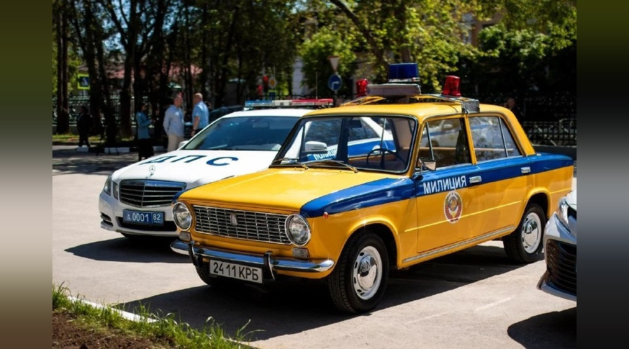 В симферопольском Детском парке после реконструкции открыли обновленный автогородок