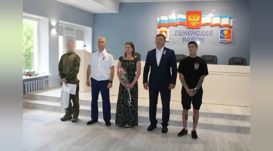 Прокуратура в Ленинском районе помогла сиротам получить квартиры