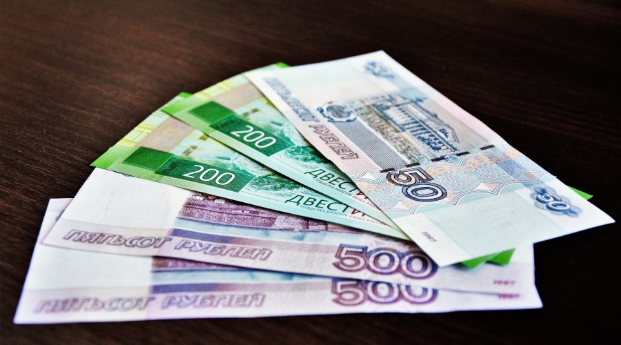 Севастопольские таможенники с начала года наложили штрафы и конфисковали товары на 5 млн рублей