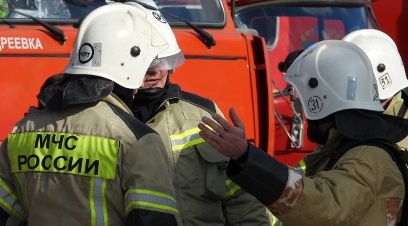 Восемь человек спасены на пожаре в севастопольском общежитии