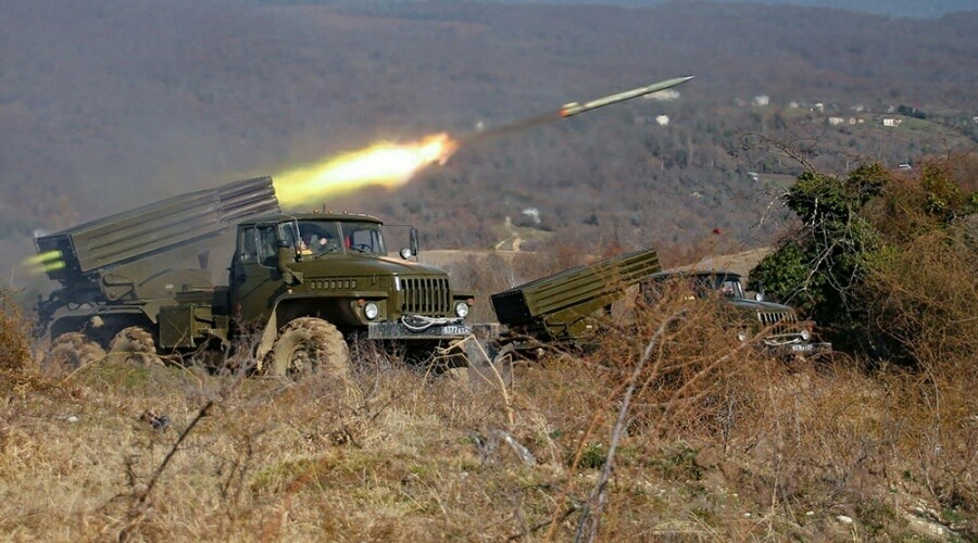 Ракетные войска и артиллерия России за сутки поразили почти 1300 объектов ВСУ