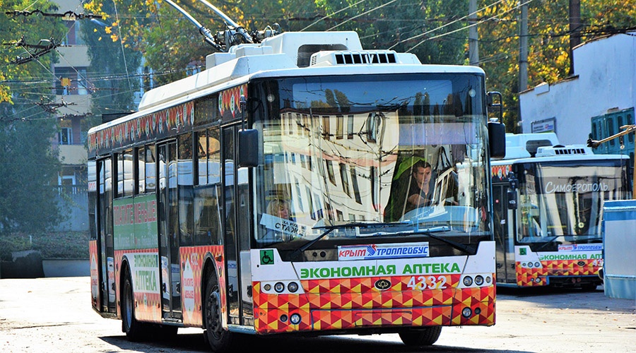 Новые троллейбусы вышли на маршрут в Керчи