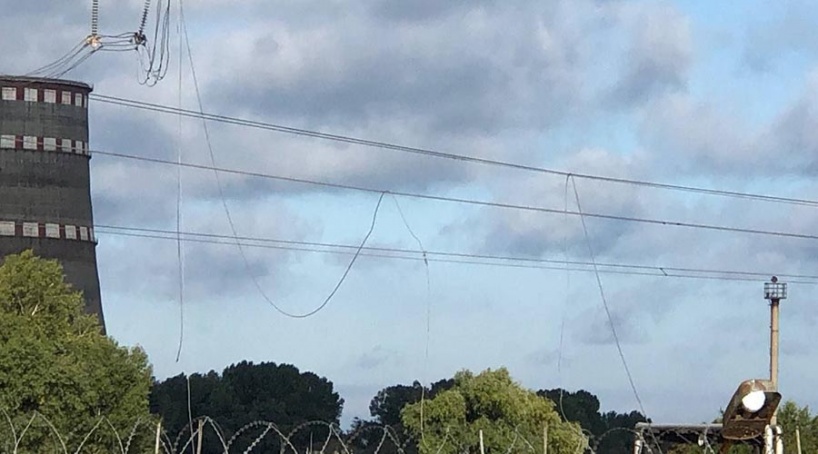 Украинские боевики обстреляли территорию ЗАЭС, есть повреждения