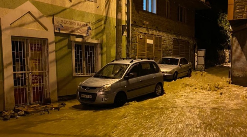 В Ялте остаются подтопленными 13 социально значимых объектов