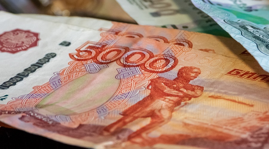 Клиент-менеджер банка из Севастополя подозревается в хищении более 18 млн руб у 21 вкладчика