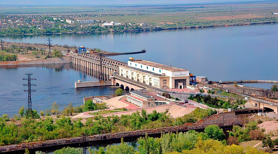 Украинские военные обстреляли территорию Каховской ГЭС