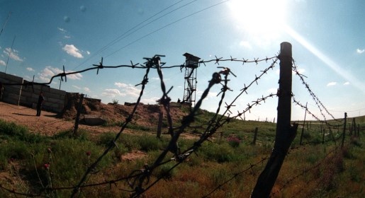 Военные Украины укрепляют блок-посты на границе с Крымом