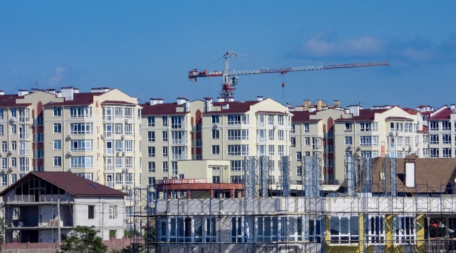 Власти Крыма через пять лет планируют строить по 2 млн кв. метров жилья ежегодно