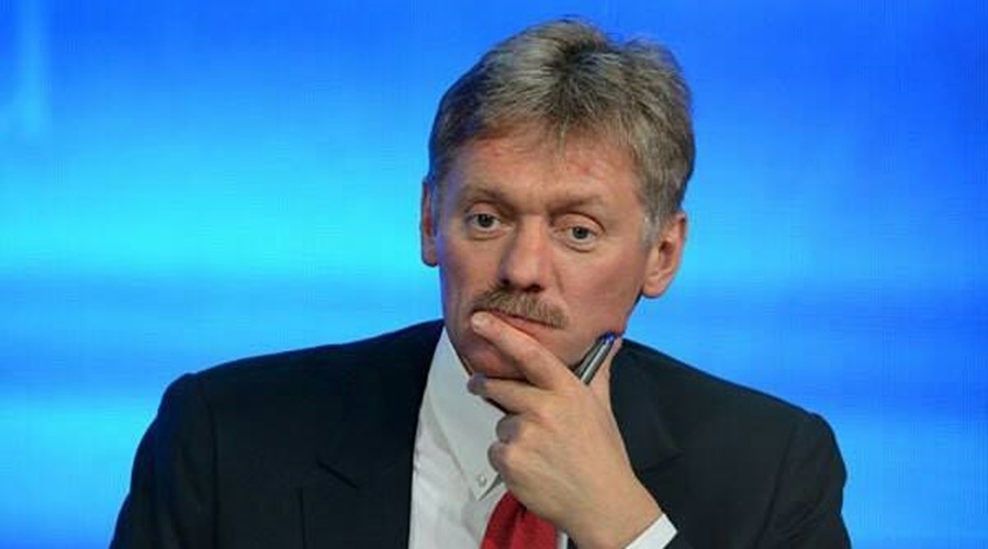 Кремль не будет никого поздравлять с выходом во второй тур выборов президента Украины – Песков