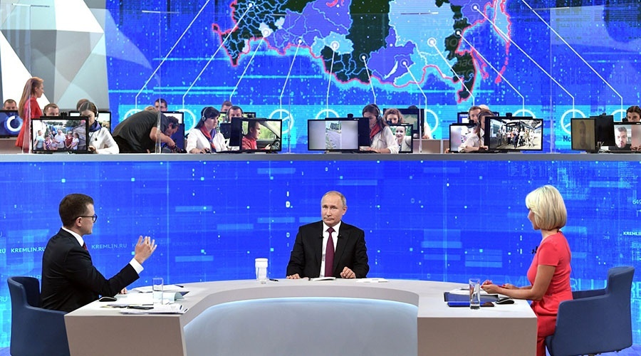 Сроки проведения общения Путина с гражданами в прямом эфире подстраивают под его график