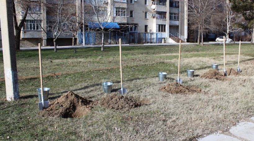 Аксёнов поставил задачу ежегодно благоустраивать по тысяче дворов