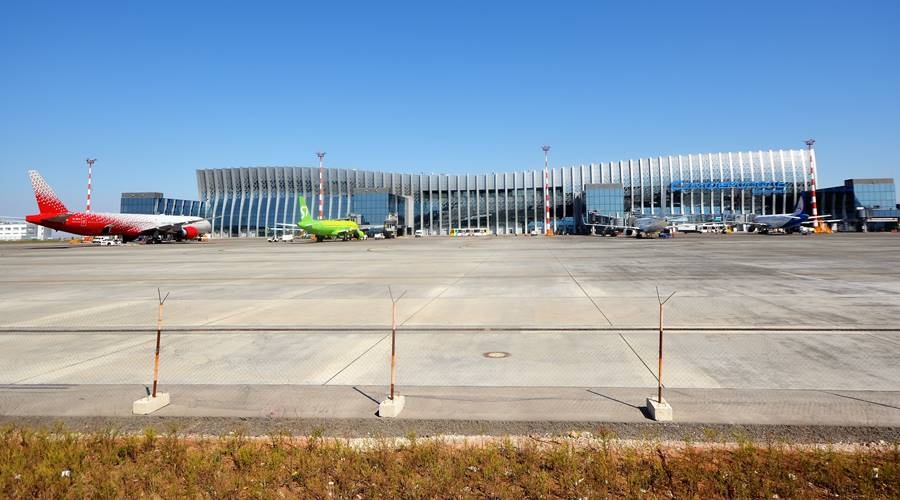 Аэропорт Симферополь вновь объявил тендер на обустройство ограждения за 931 млн рублей