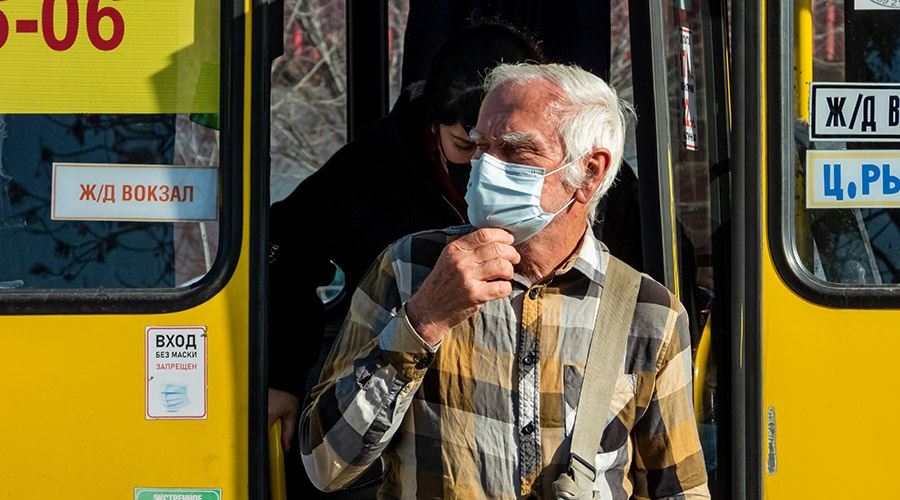 В Крыму восстанавливают льготный проезд для вакцинированных пенсионеров